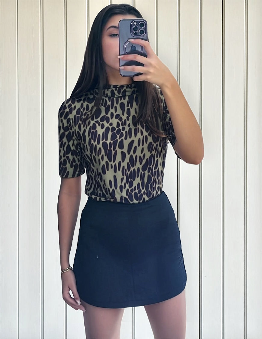 Blusa Gola Estampada Morena Rosa